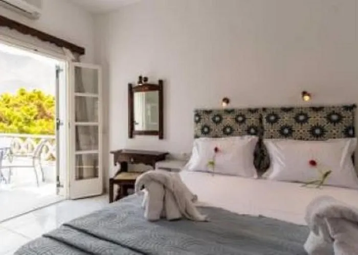 Hotel Kalamia Dolphin