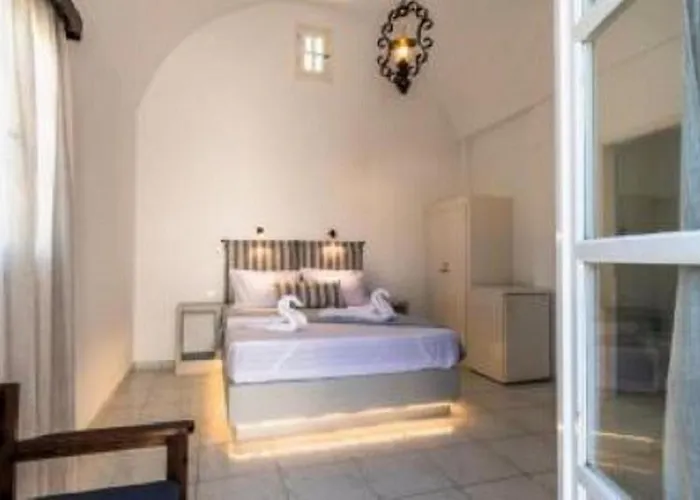 Kalamia Dolphin Hotel 3*