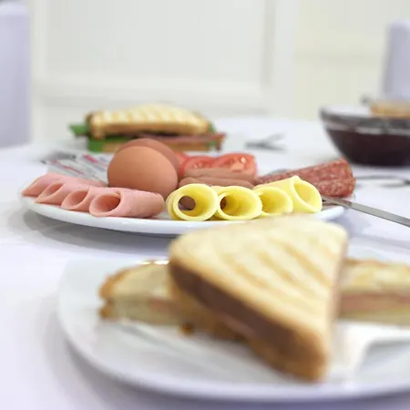 Hotel Kalamia Dolphin Perissa (Santorini)